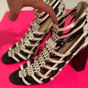 Banana republic blk/white braided leather heel.